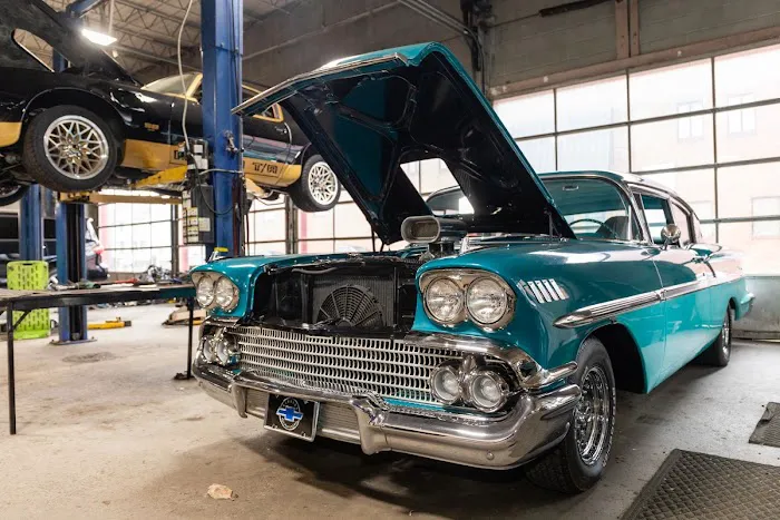 Professional Auto Repair Picture 7