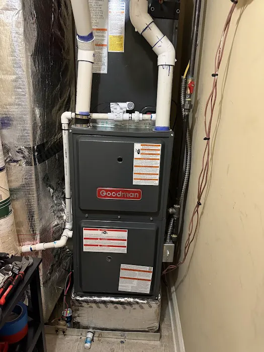 Lee Company Picture 3