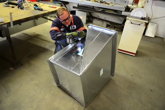 D&L, Inc -Sheet Metal & HVAC Picture 4