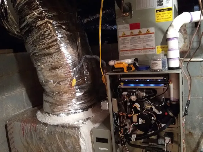 Reinhardt Heating and Air Picture 4