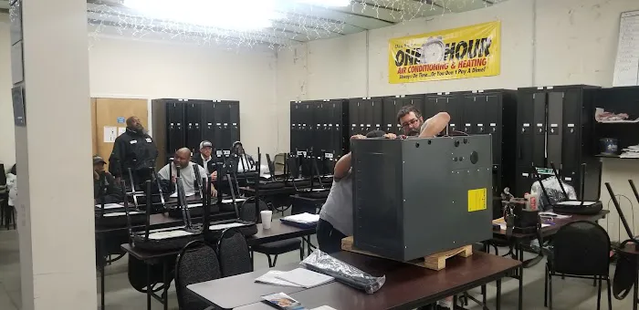 One Hour Heating & Air Conditioning of Charlotte Picture 3