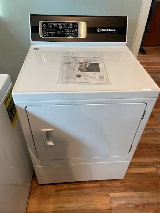 Central Appliance Showroom & Parts House Picture 1