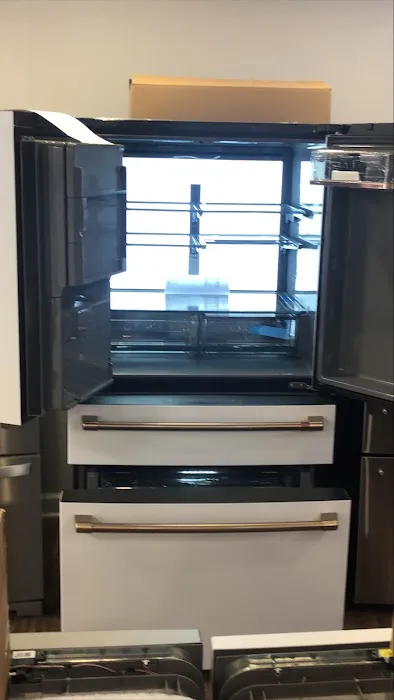 Central Appliance Showroom & Parts House Picture 10