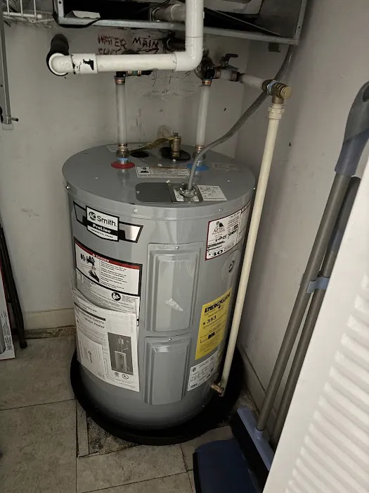 Aztec Plumbing, Inc Picture 1