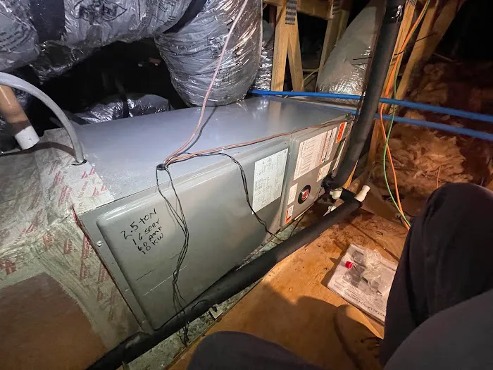 ASH HEATING AND AIR CONDITIONING Picture 7