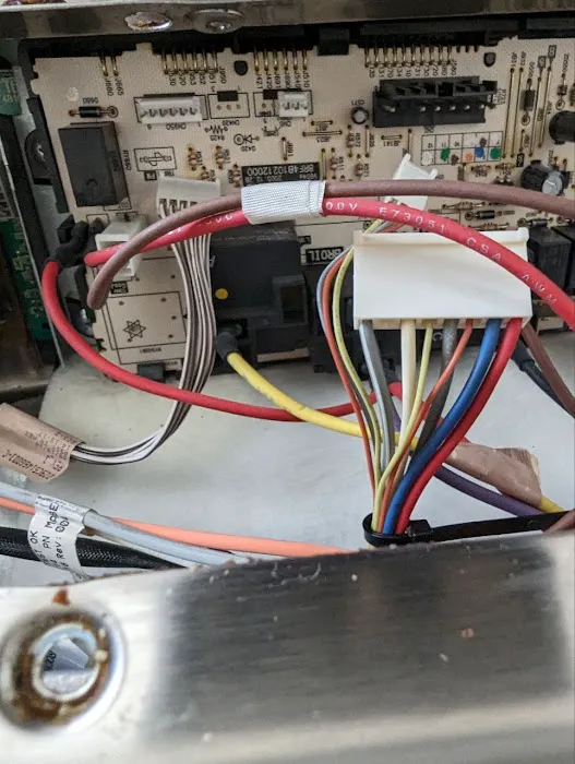 Local Appliance Master Picture 9