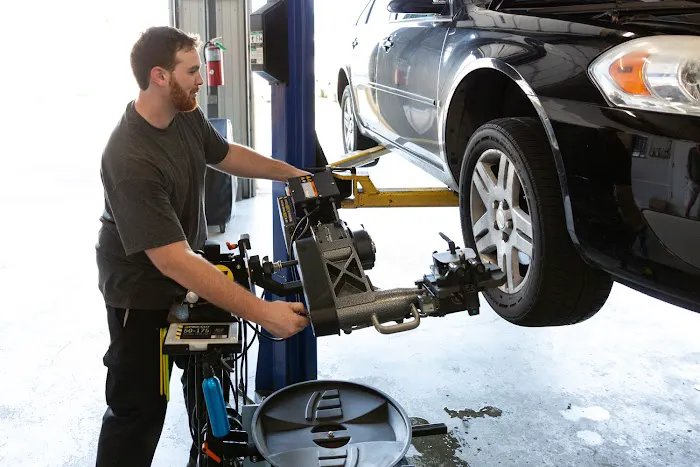 Woodard's Automotive Maintenance & Repair Center Picture 5