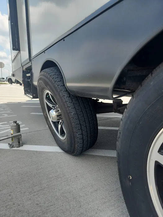 Truck Service of Florence Picture 7