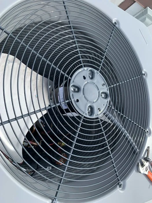 Hollifield Heating and Cooling Picture 6