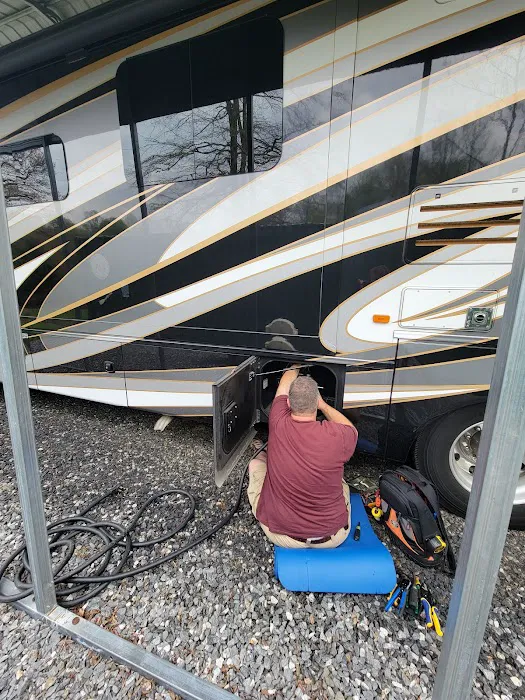 RV Tech & Inspect Picture 4
