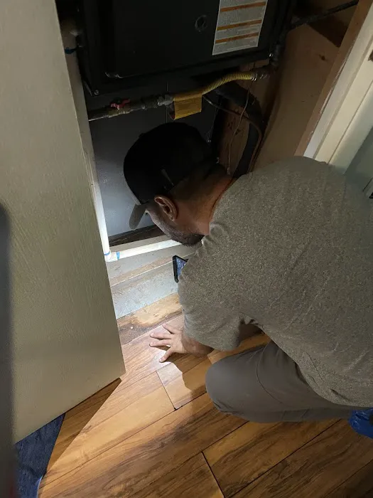 Mike's Heating and Cooling Picture 10