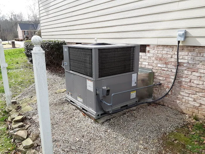 Pickett's Heating & Air Conditioning Picture 3