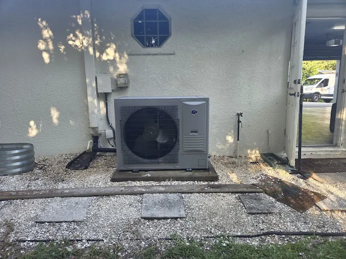 Florida Glacier LLC Heating and Cooling Picture 1