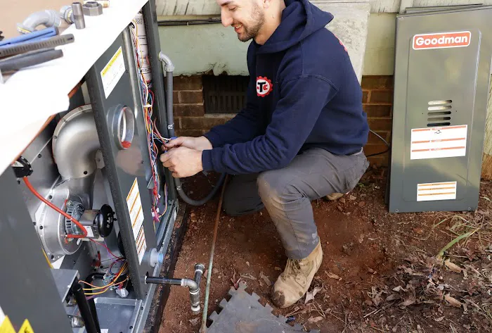 Travis Crawford Heating Cooling & Plumbing Picture 9