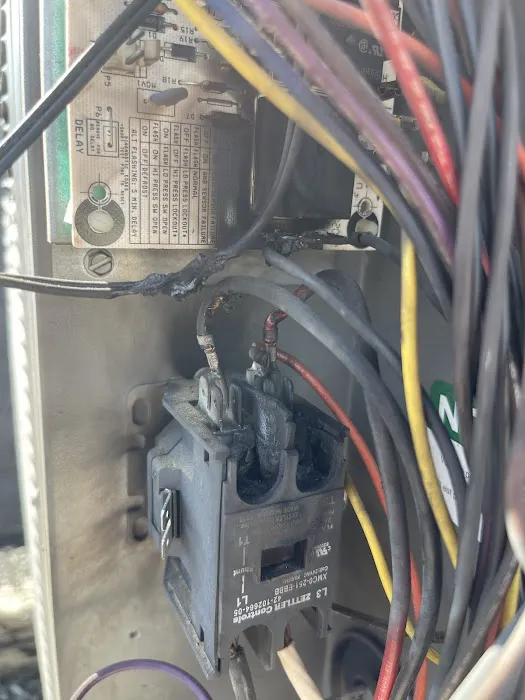 Robinson Services HVAC Picture 8