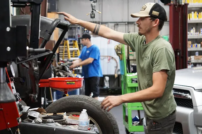 Baker's Automotive Picture 6