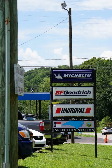 Baker's Automotive Picture 8