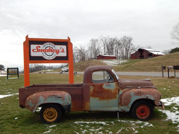 Smokey's Garage Picture 2