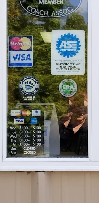 D&R Automotive Repair Picture 8