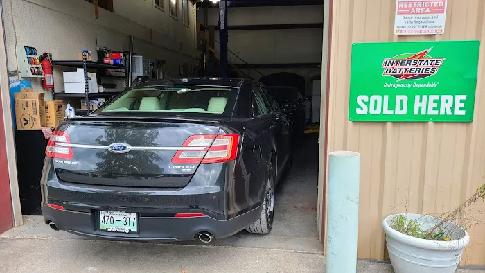 D&R Automotive Repair Picture 10