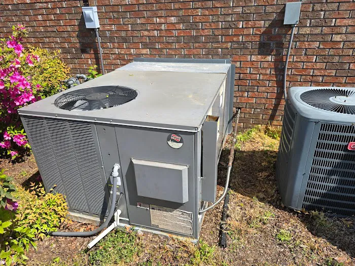 Day's Heating & Air LLC Picture 1