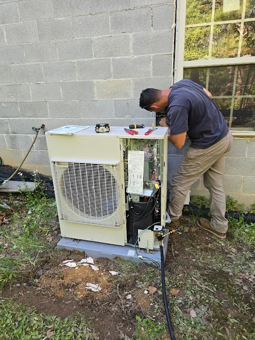 Day's Heating & Air LLC Picture 2