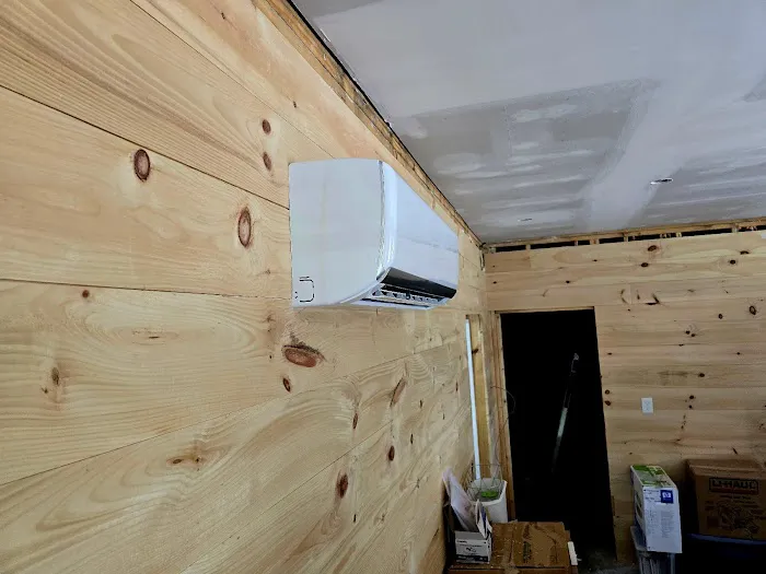 Day's Heating & Air LLC Picture 9