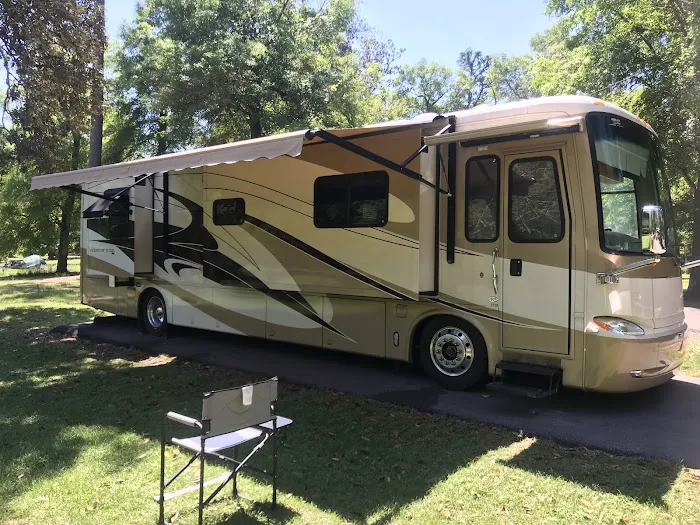 Auto Air of D'Iberville Picture 1