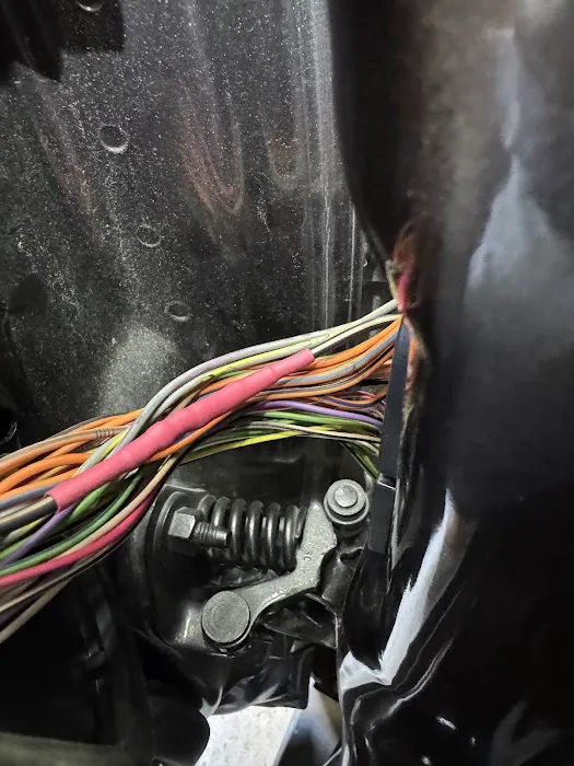 D.A.D.S. Garage Picture 1