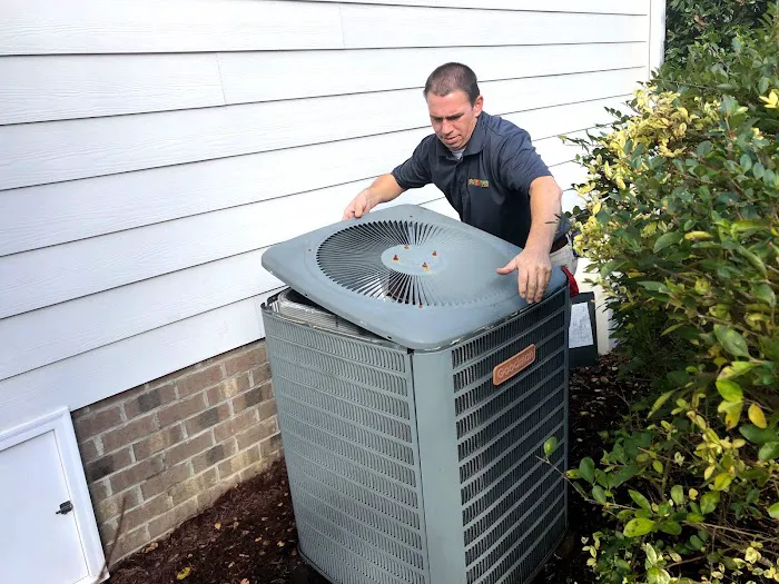 Service Edge Heating and Air Picture 8