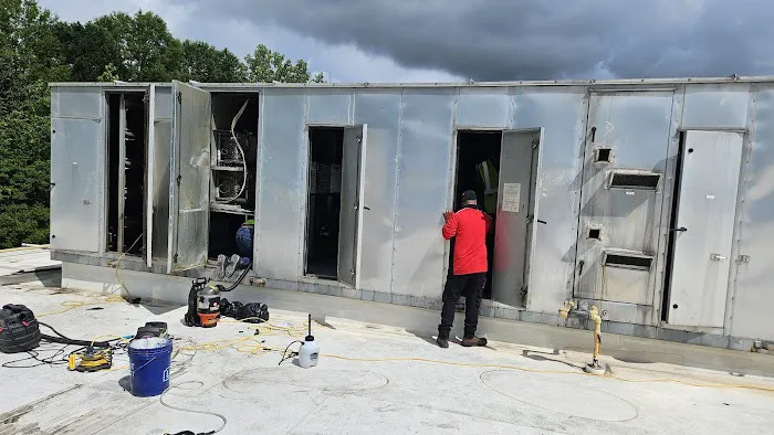 Ductz of Uptown Charlotte and Lake Norman Picture 3