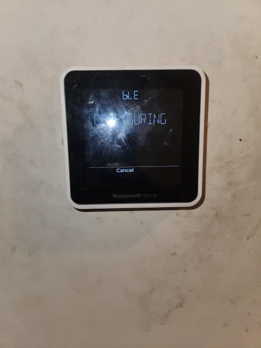 Howard & Son Air Repair and Maintenance Services Picture 2