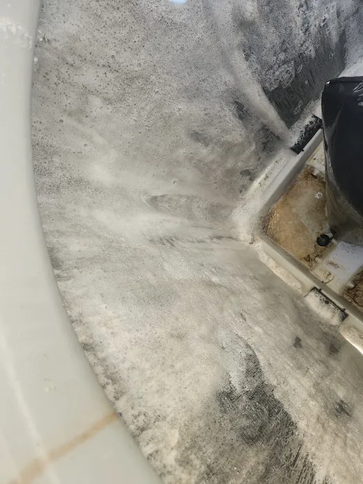 Howard & Son Air Repair and Maintenance Services Picture 9