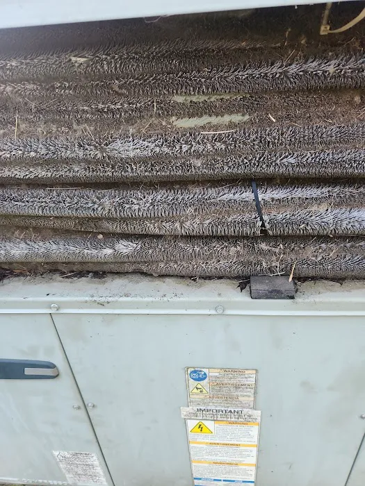 Howard & Son Air Repair and Maintenance Services Picture 7