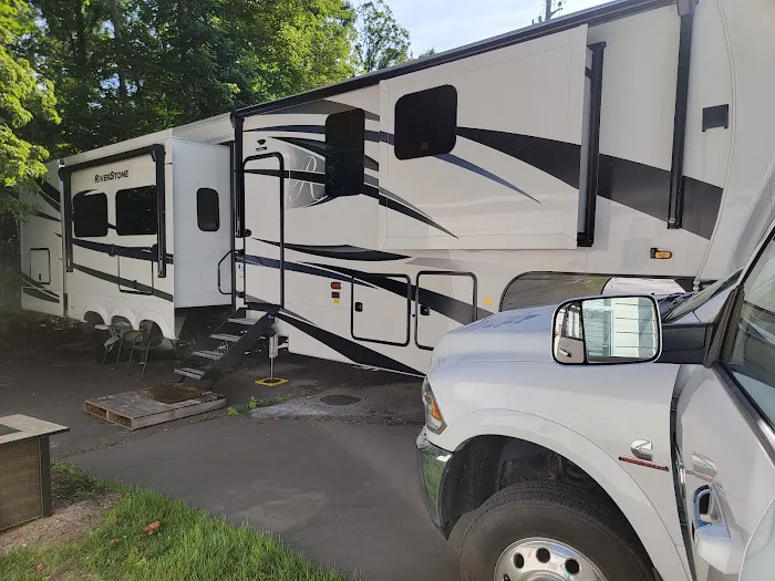 Sullivans Mobile RV Repair Picture 1