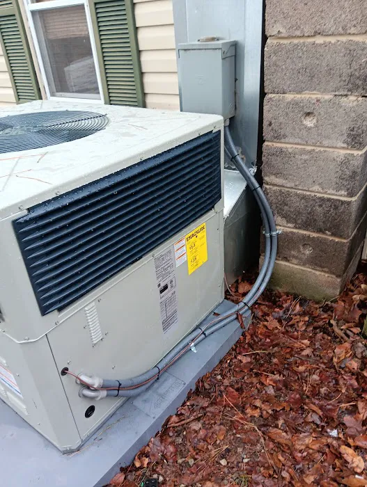 Ashton Britt Service Company Picture 1