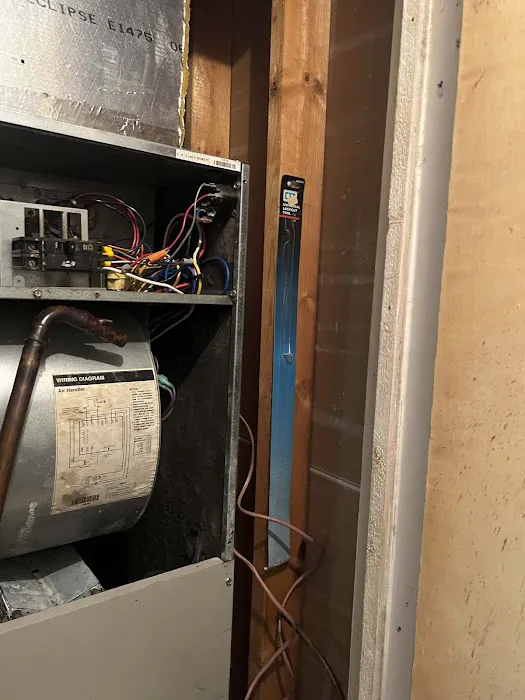 Wards Heating & Air Conditioning Picture 2