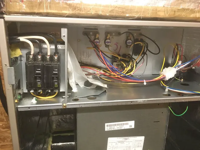 Hollandsworth Heating and Air Picture 4