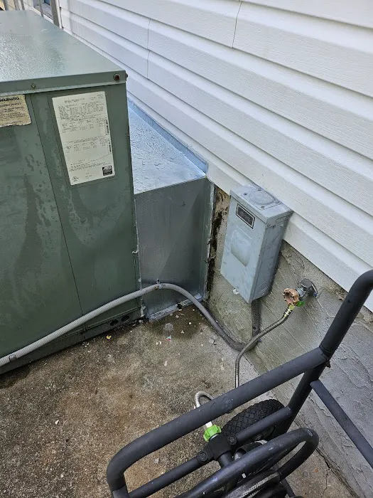 Parker's Heating & Cooling Picture 2