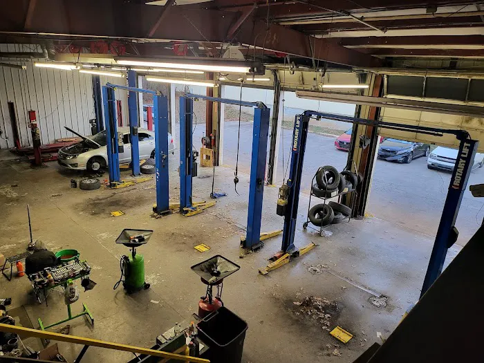 Meineke Car Care Center Picture 5
