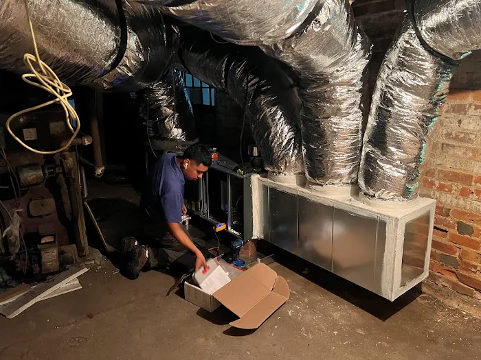 AC Man Heating and Air Picture 4