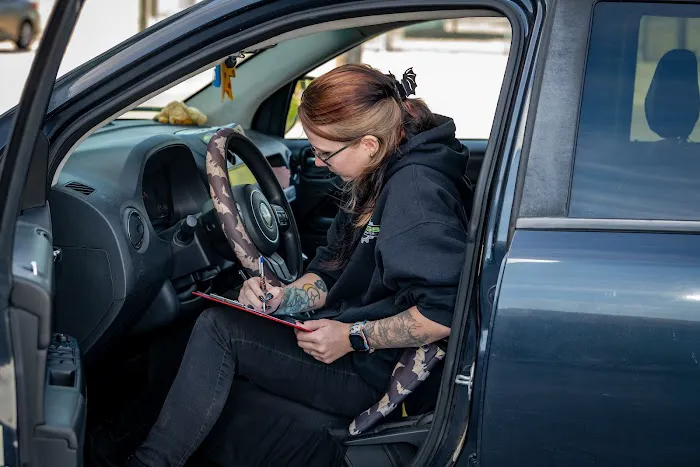 Wiggs Auto Service Picture 2