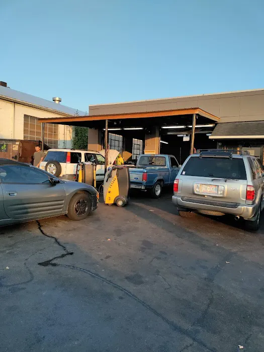 Walt's Radiator Shop Inc Picture 3