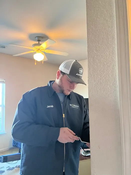 Mr. Electric of the Tri-Cities Picture 1