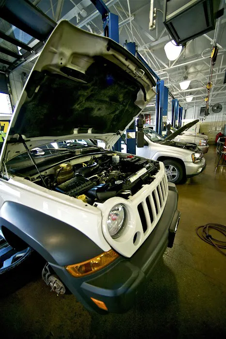 The Garage Picture 7