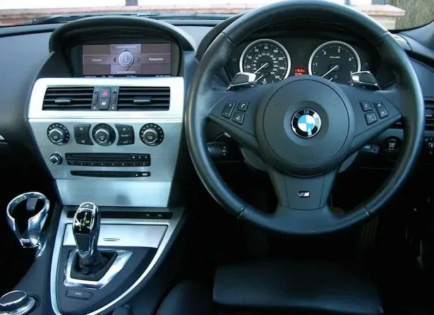 The Garage Picture 3