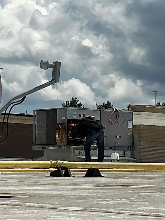 Varsity Zone HVAC of Franklin Picture 1