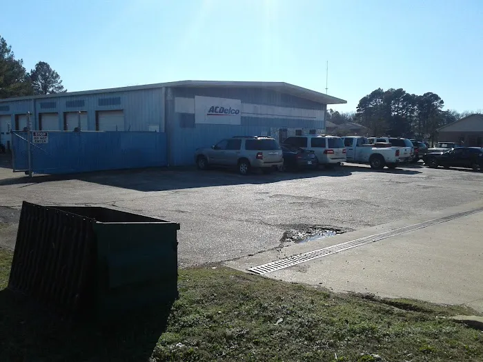 Bishop's Auto Center Picture 2