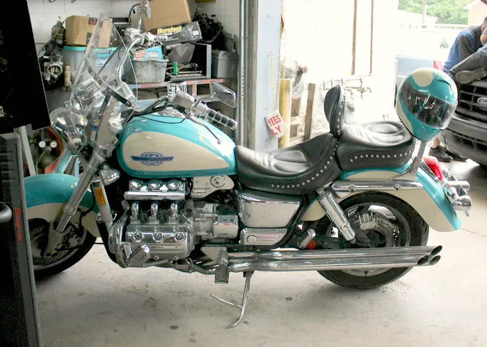 A+ Auto Repair & Towing Services Picture 3