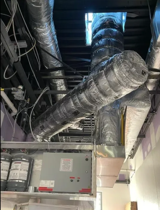 Ares HVAC Contractors Picture 9